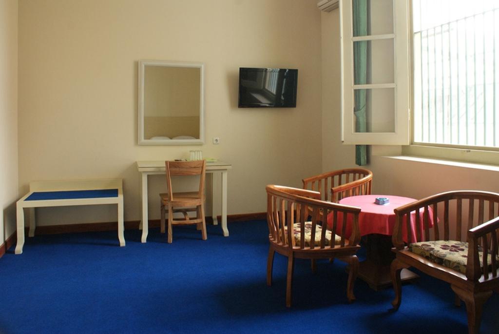 Hotel Trio Solo Rum bild